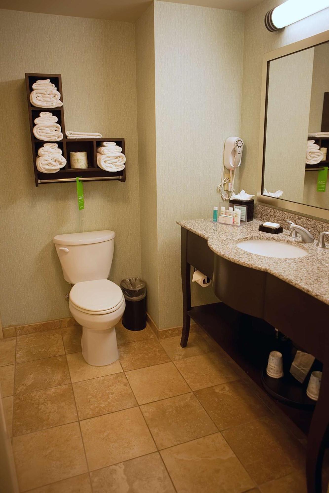 Hampton Inn Colby Exteriér fotografie